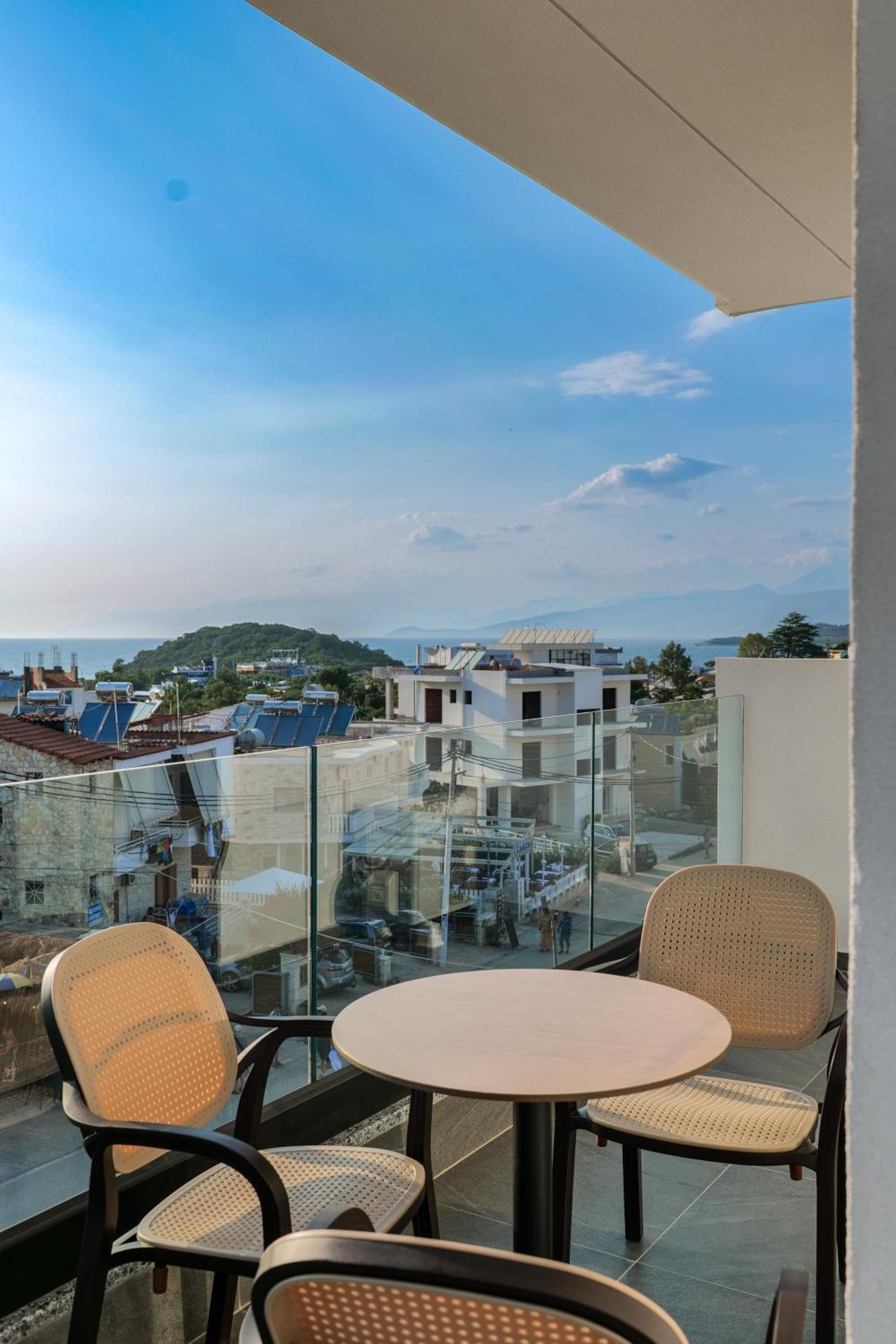 Koko Hotel Ksamil Bagian luar foto