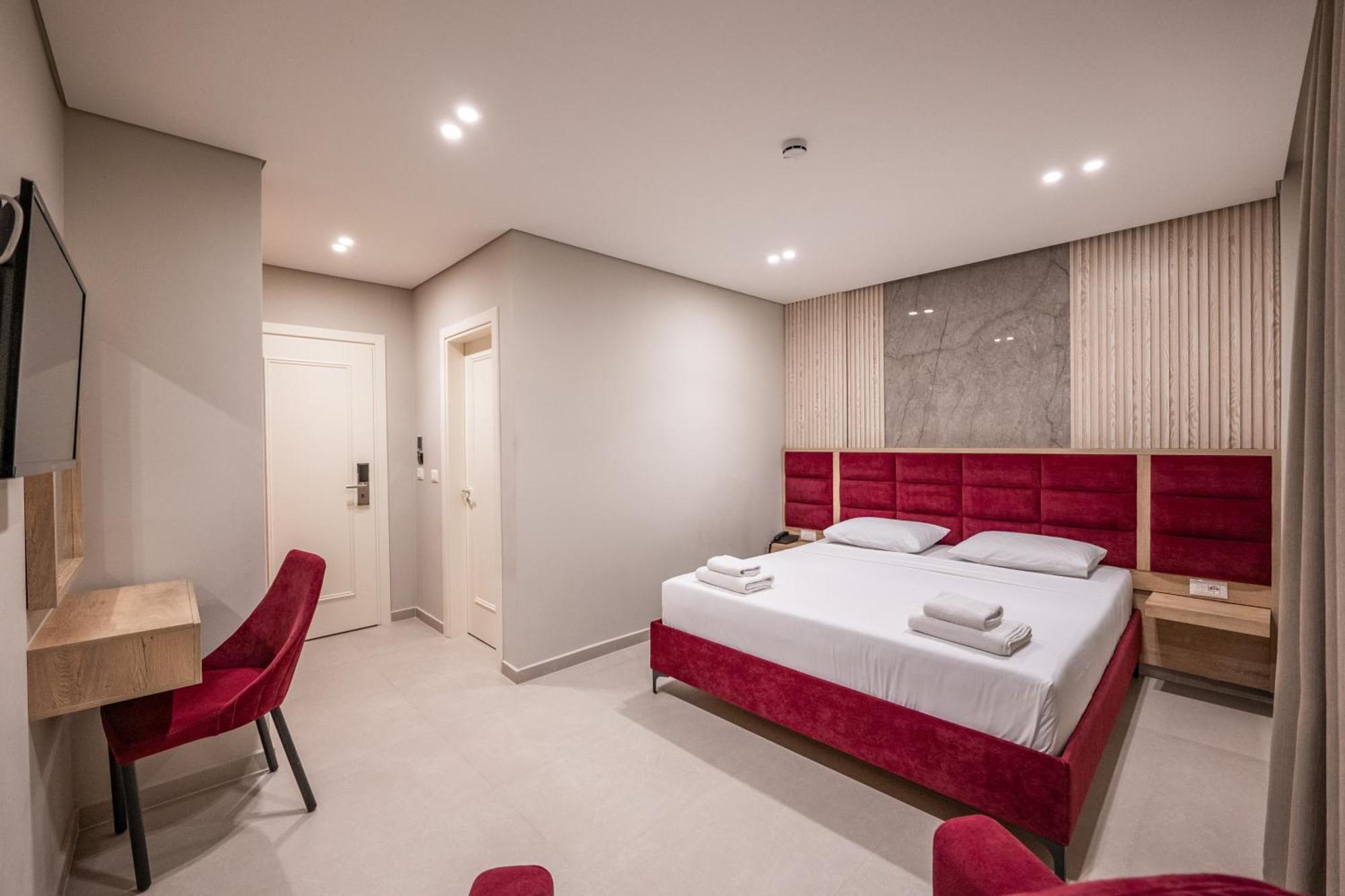 Koko Hotel Ksamil Bagian luar foto