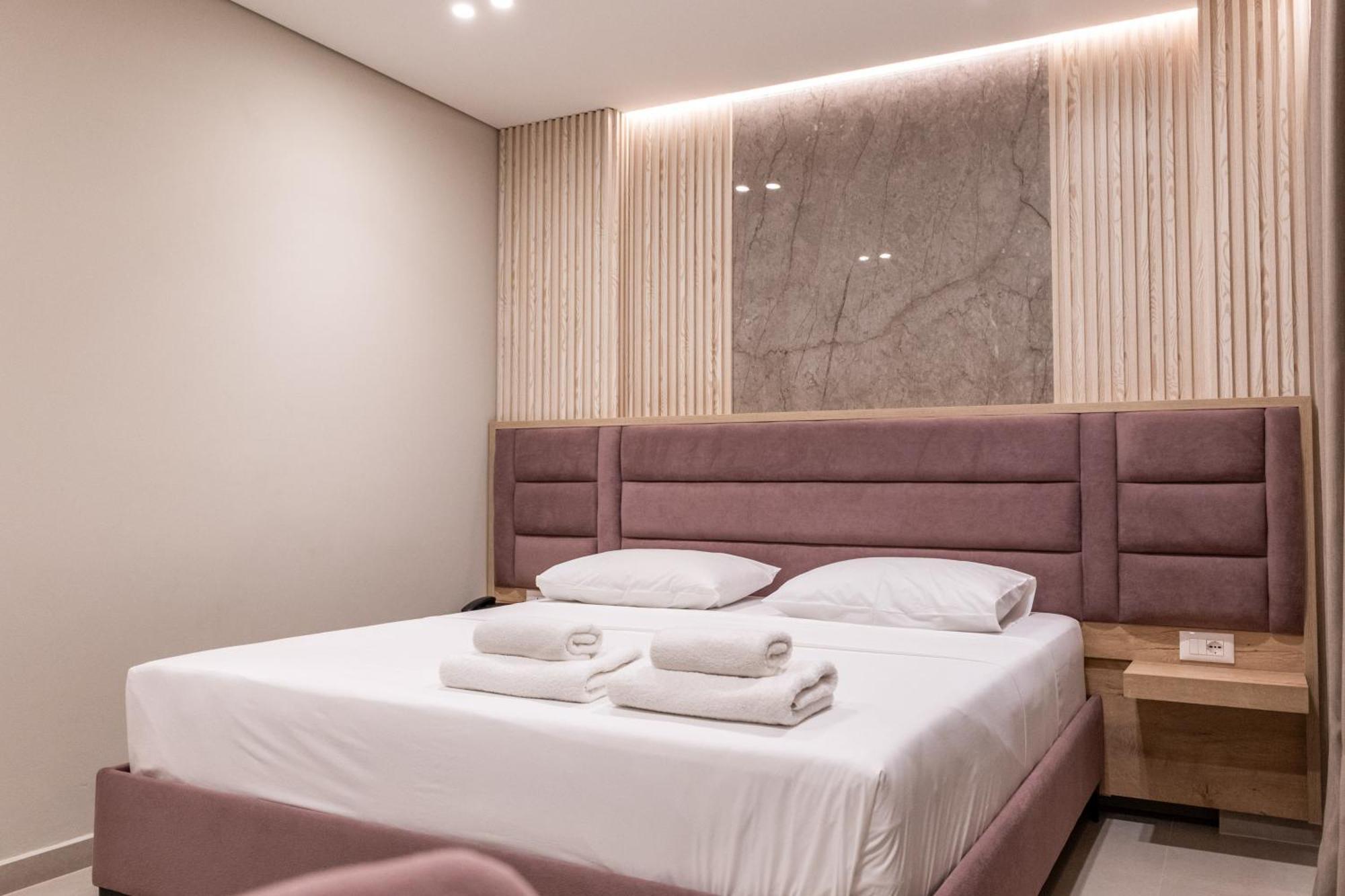 Koko Hotel Ksamil Bagian luar foto